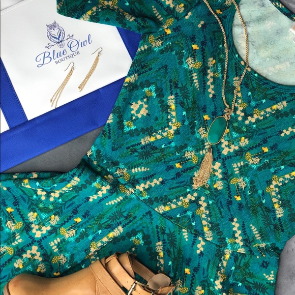 Meet your Posher, Erika - Picture 7 of 7